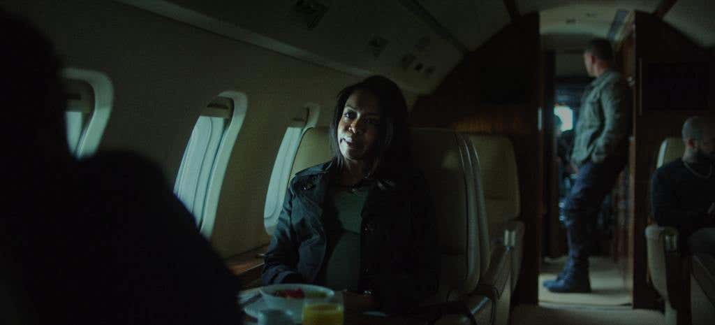 Ozark__Season_4_Part_1__City_On_The_Make__1971169__00_02_03_01__123185R-scaled-1.jpg
