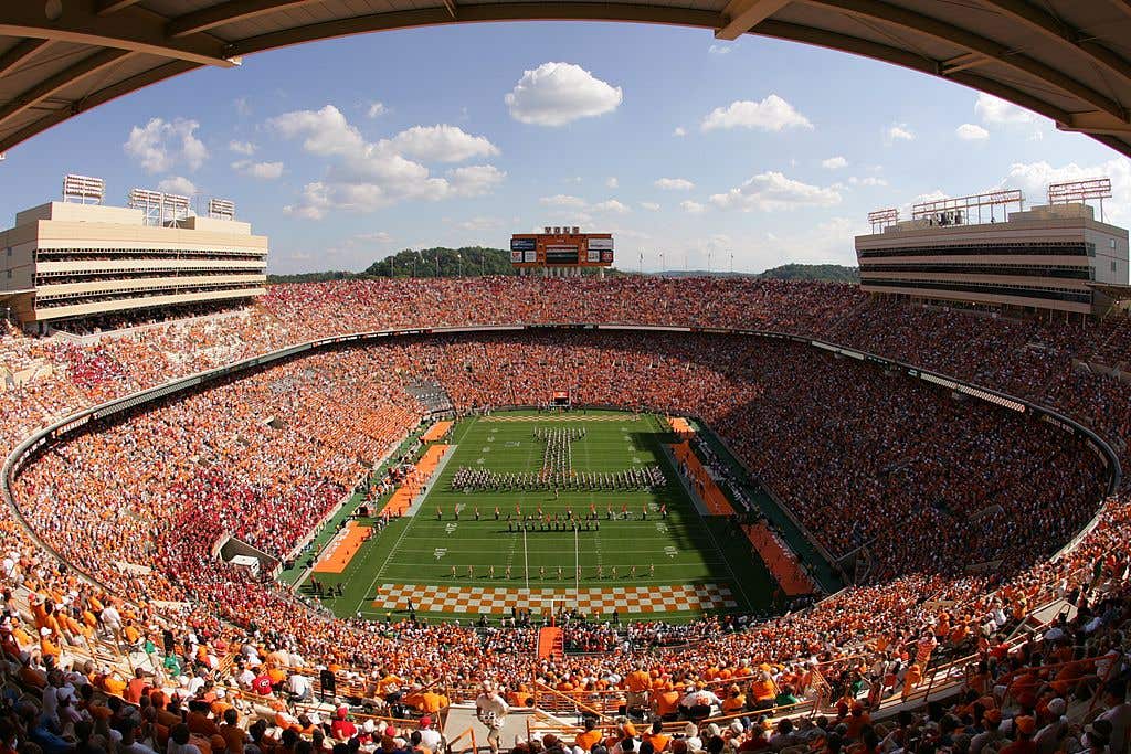 Neyland stadium The 10 Best College Football Stadiums