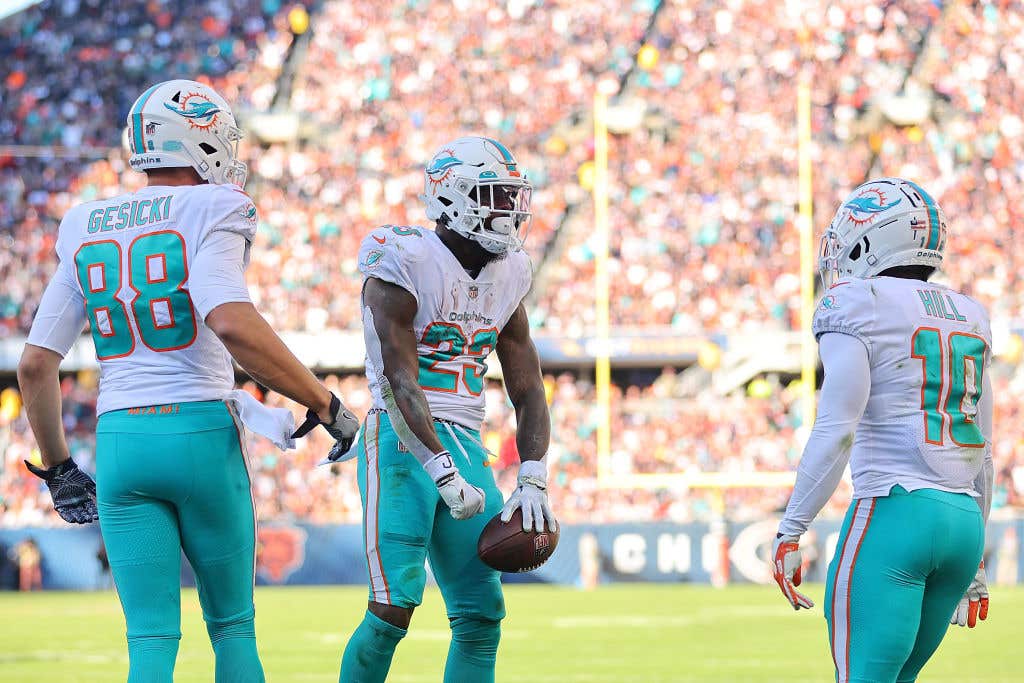 Dolphins beat the Bills Jeff Wilson Jr