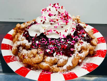 Strawberry-Shortcake-Funnel-Cake.jpg