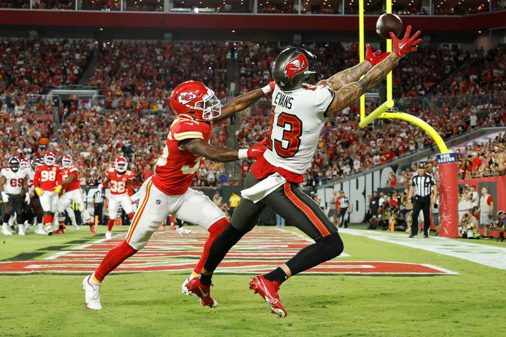 Top 16 Wide Receivers entering 2023 Mike Evans