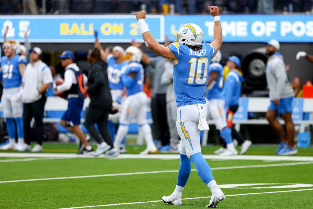 The 5 Best Uniforms in the NFL Los Angeles Chargers