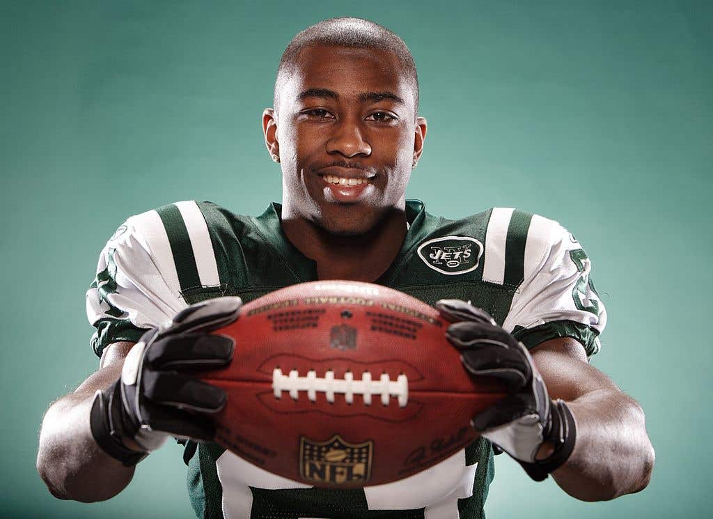 DARRELLE REVIS