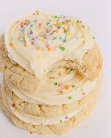 chip-cookies-sugar-cookie.jpg